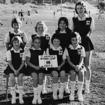 Netball 1974 - 9B